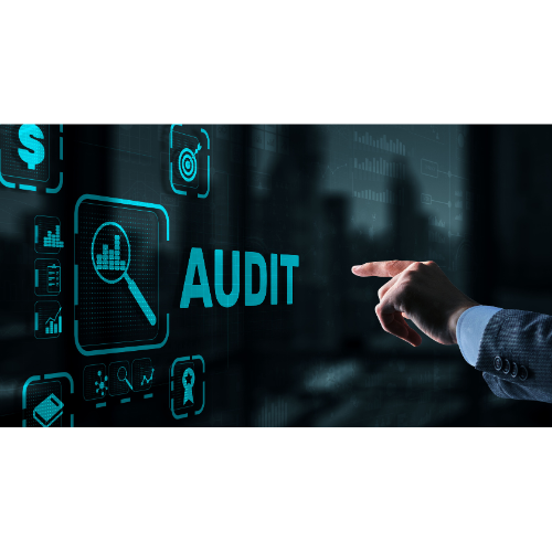 main qui va toucher l'écran d'audit